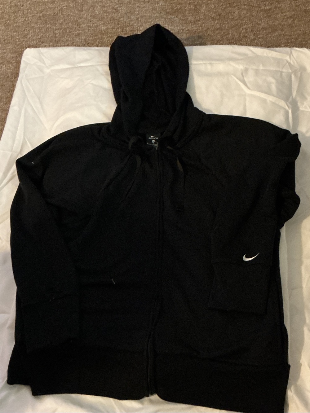 Nike Black Full-Zip Hoodie with Swoosh Sleeve